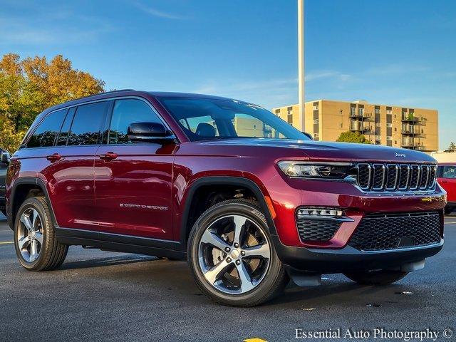 2023 Jeep Grand Cherokee Vehicle Photo in Saint Charles, IL 60174