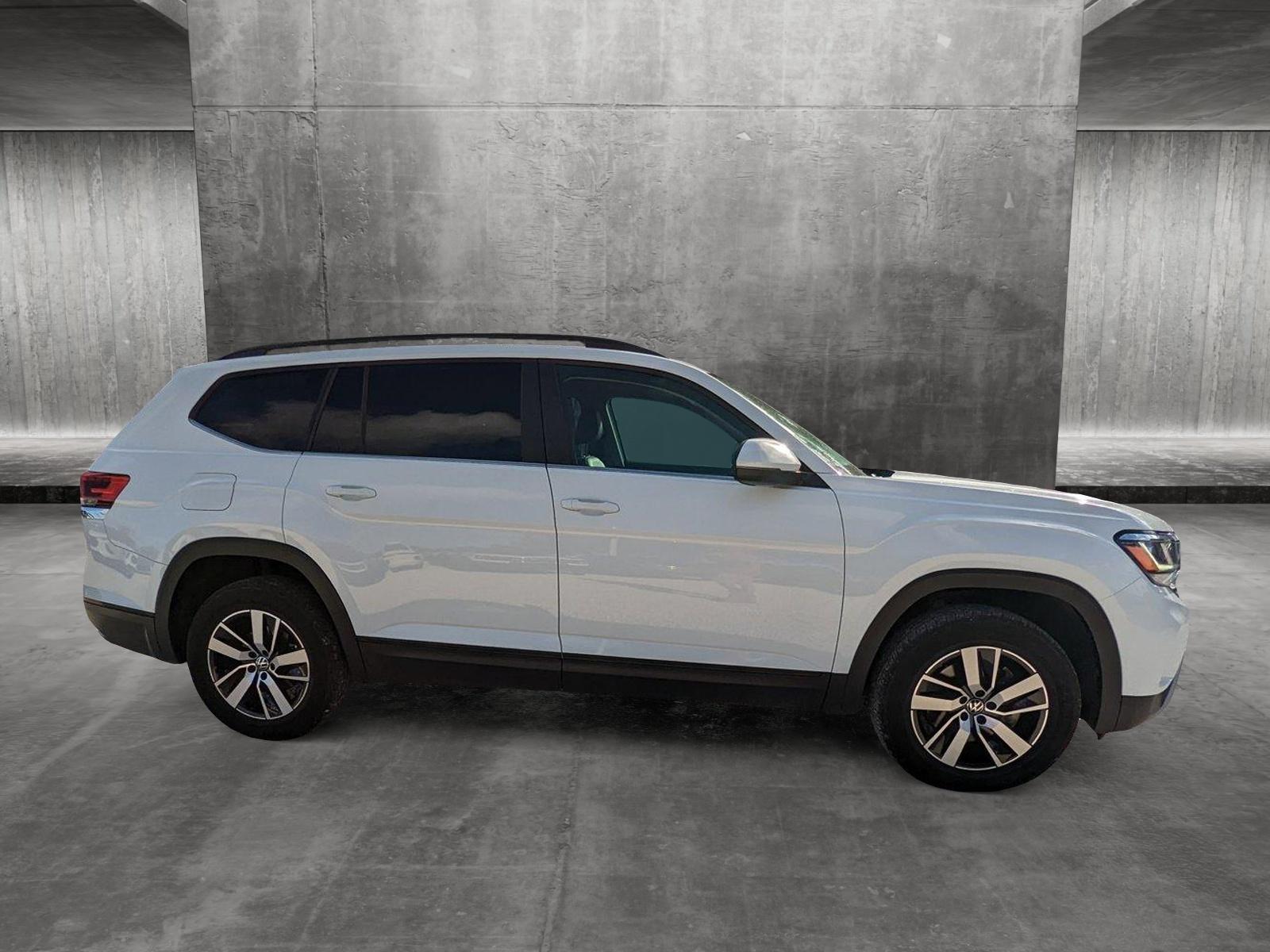 2022 Volkswagen Atlas Vehicle Photo in Jacksonville, FL 32256