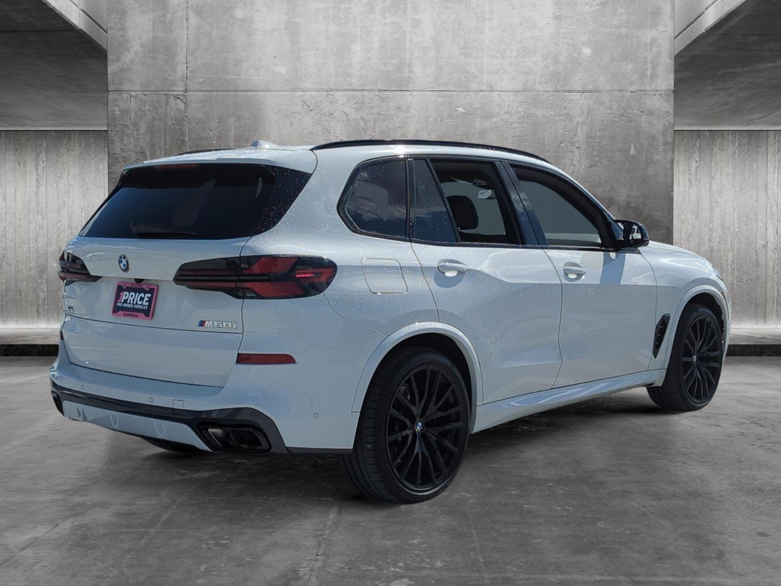 2024 BMW X5 M60i Vehicle Photo in Ft. Myers, FL 33907