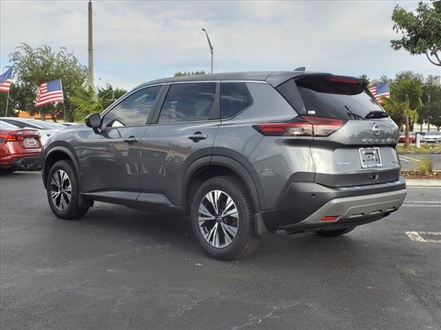 Certified 2022 Nissan Rogue SV with VIN 5N1BT3BA4NC670885 for sale in Doral, FL