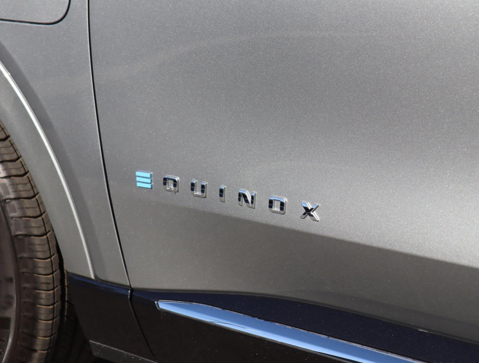 2025 Chevrolet Equinox EV Vehicle Photo in LOS ANGELES, CA 90007-3794