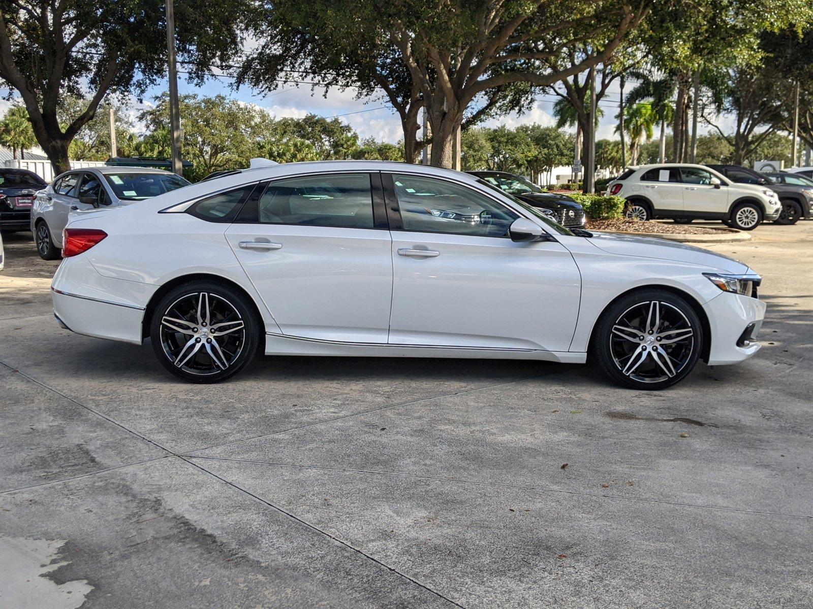 2022 Honda Accord Sedan Vehicle Photo in Pembroke Pines , FL 33084