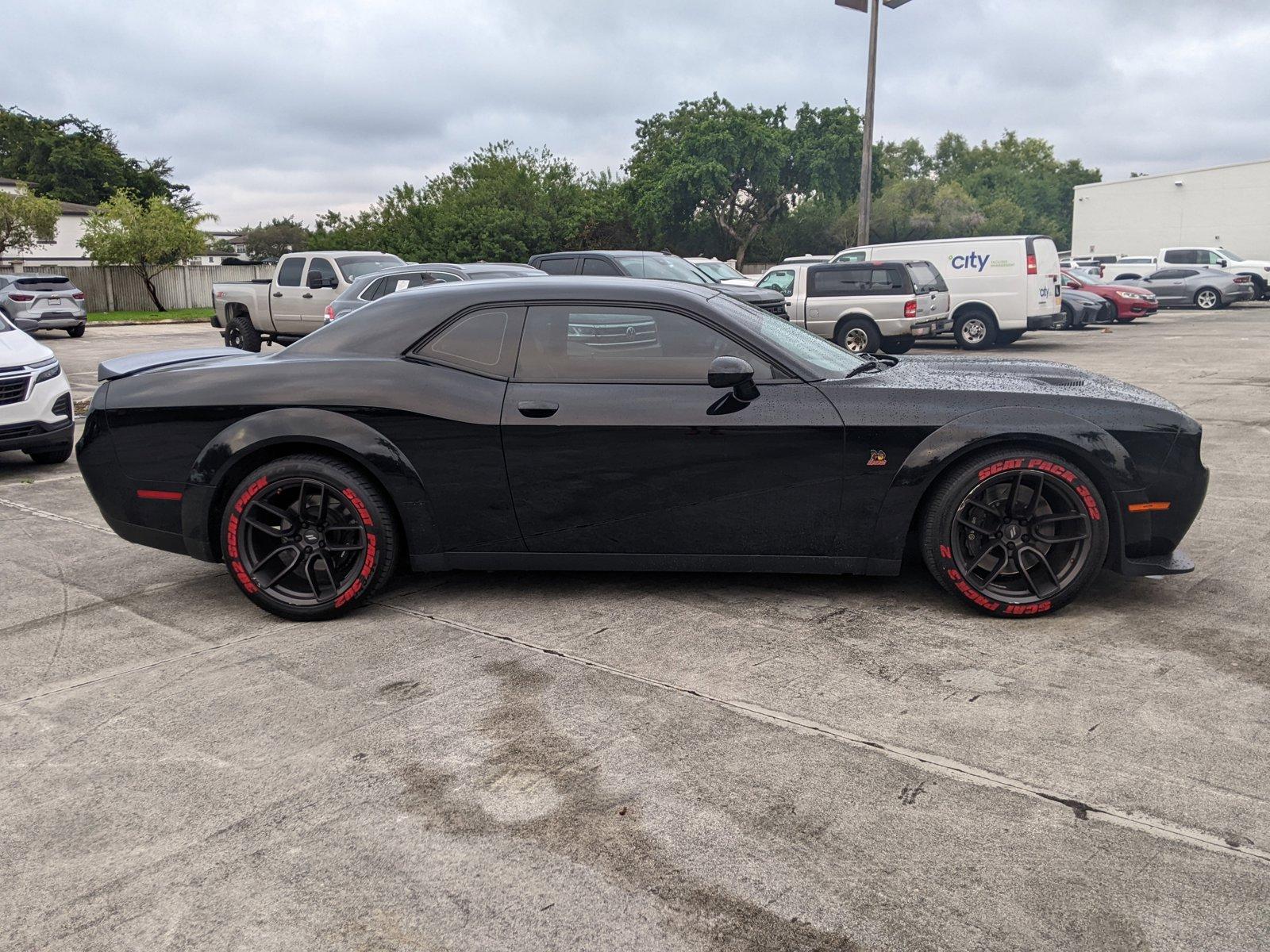 2019 Dodge Challenger Vehicle Photo in PEMBROKE PINES, FL 33024-6534