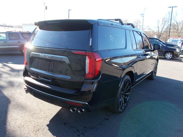 2023 GMC Yukon XL Vehicle Photo in LOWELL, MA 01852-4336