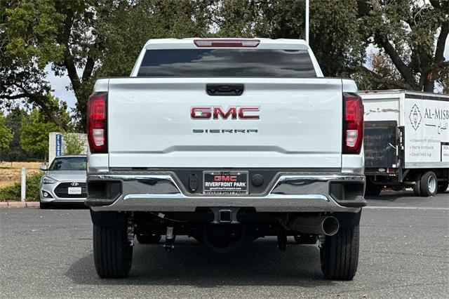 2024 GMC Sierra 2500 HD Vehicle Photo in ELK GROVE, CA 95757-8703