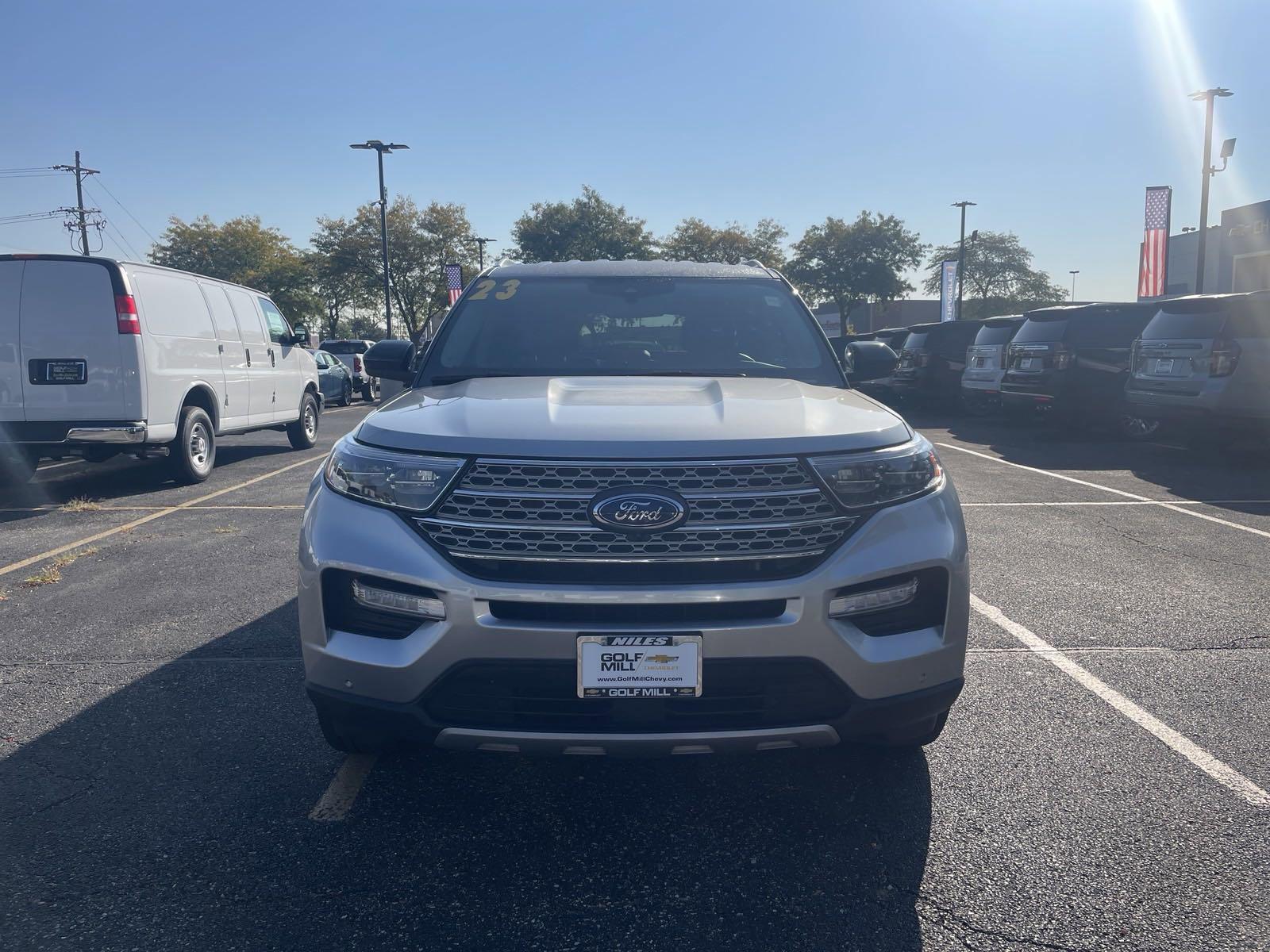 2023 Ford Explorer Vehicle Photo in Plainfield, IL 60586