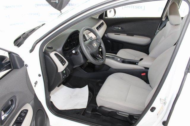 2022 Honda HR-V Vehicle Photo in SAINT CLAIRSVILLE, OH 43950-8512