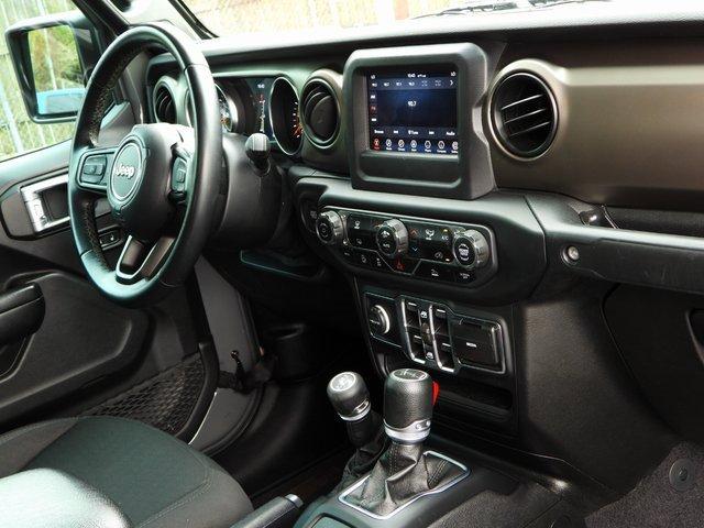 2020 Jeep Gladiator Vehicle Photo in DALLAS, TX 75244-5909