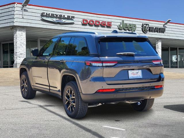 2024 Jeep Grand Cherokee Vehicle Photo in Ennis, TX 75119-5114