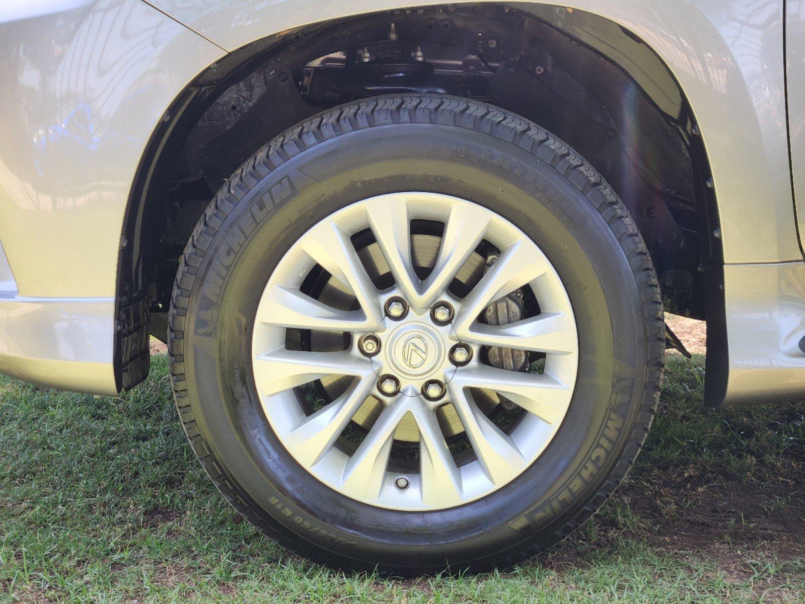 2023 Lexus GX 460 Vehicle Photo in FORT WORTH, TX 76132