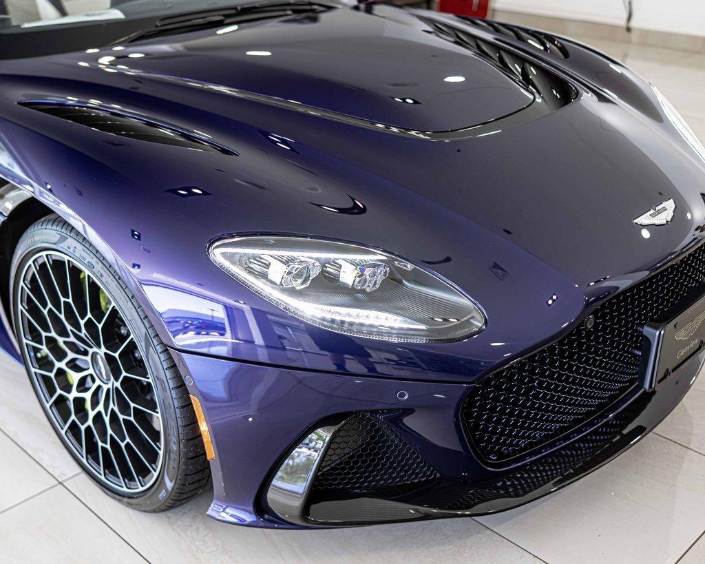 2023 Aston Martin DBS Vehicle Photo in Saint Charles, IL 60174