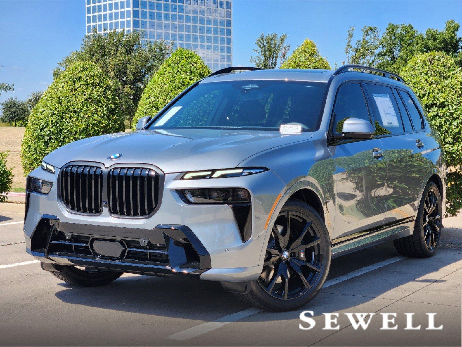 2025 BMW X7 xDrive40i Vehicle Photo in PLANO, TX 75024