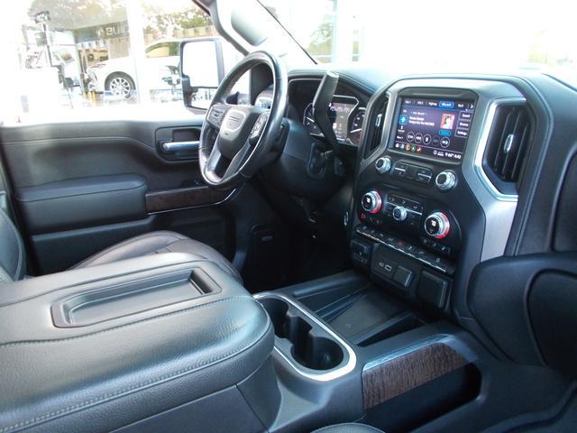 2020 GMC Sierra 2500 HD Vehicle Photo in LOWELL, MA 01852-4336