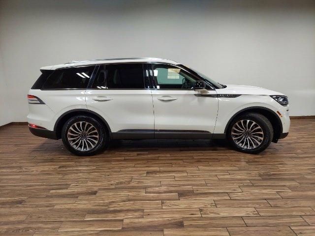 2020 Lincoln Aviator Vehicle Photo in SAUK CITY, WI 53583-1301