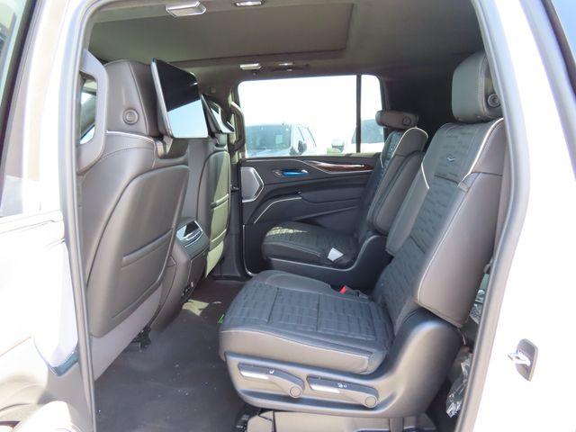 2024 Cadillac Escalade ESV Vehicle Photo in DELRAY BEACH, FL 33483-3294