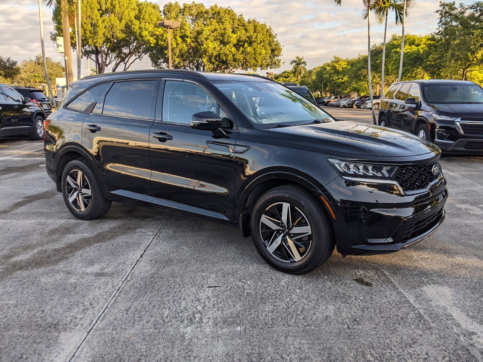 2021 Kia Sorento Vehicle Photo in PEMBROKE PINES, FL 33024-6534