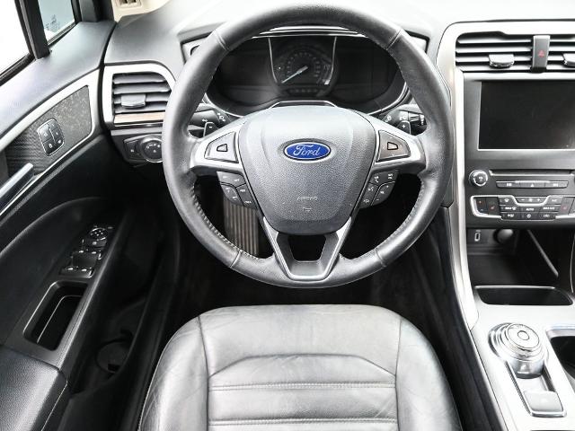 2017 Ford Fusion Vehicle Photo in Cedar Rapids, IA 52402