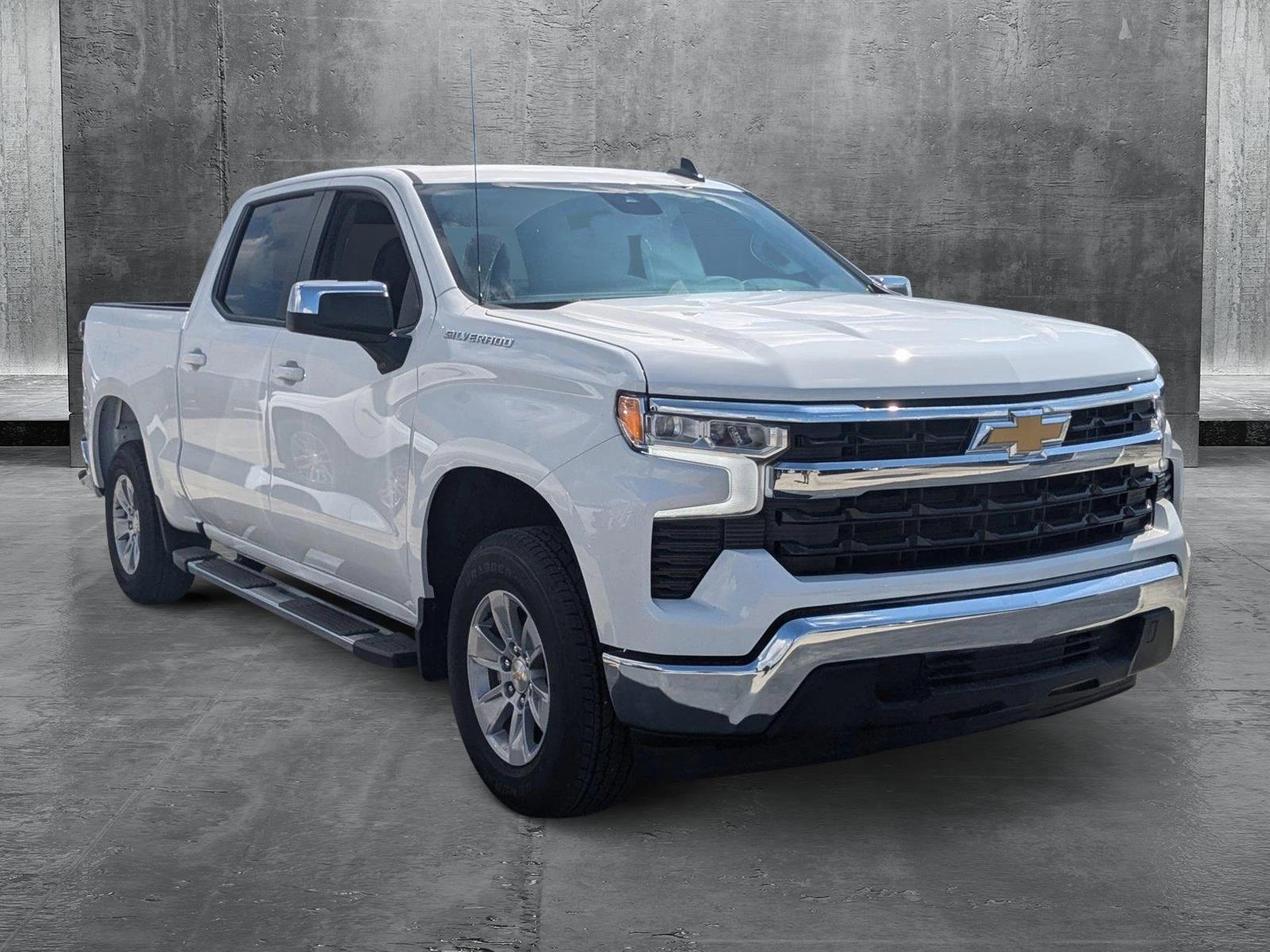 2024 Chevrolet Silverado 1500 Vehicle Photo in PEMBROKE PINES, FL 33024-6534