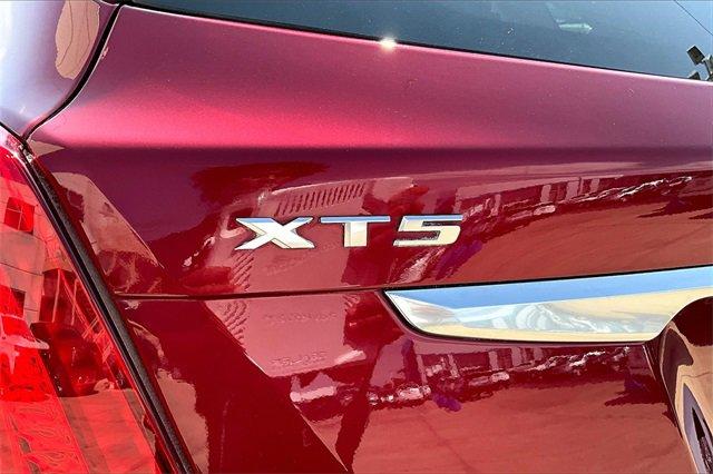 2019 Cadillac XT5 Vehicle Photo in TOPEKA, KS 66609-0000