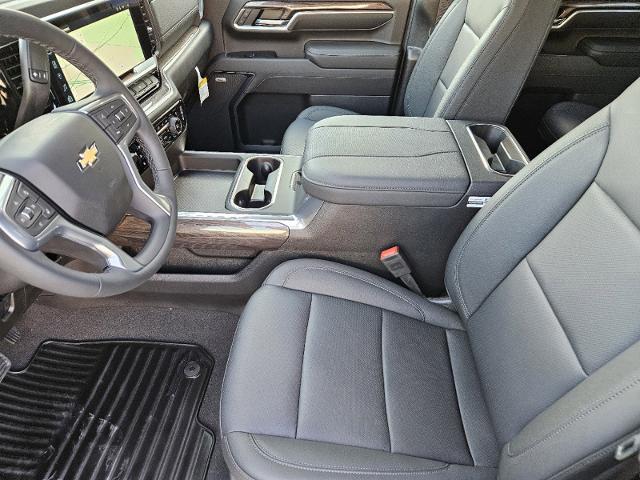 2025 Chevrolet Silverado 3500 HD Vehicle Photo in TERRELL, TX 75160-3007