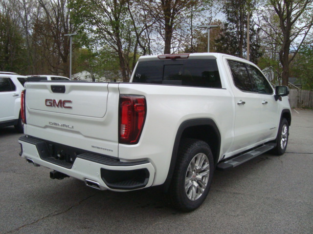 2024 GMC Sierra 1500 Vehicle Photo in PORTSMOUTH, NH 03801-4196