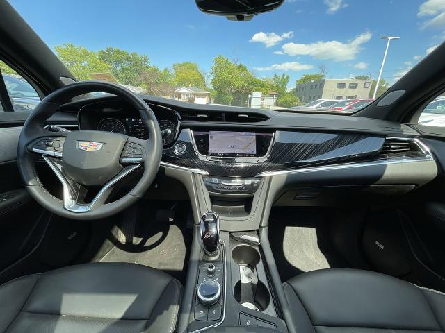 2024 Cadillac XT6 Vehicle Photo in WILLIAMSVILLE, NY 14221-4303