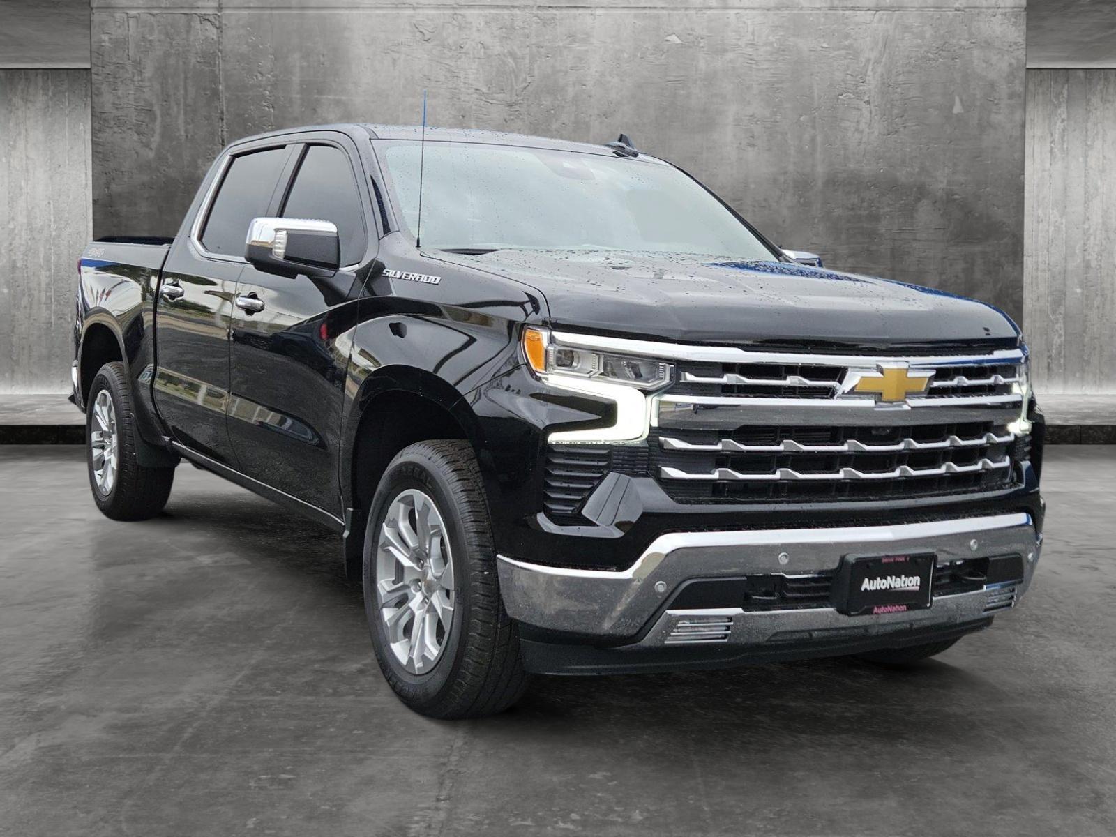 2024 Chevrolet Silverado 1500 Vehicle Photo in NORTH RICHLAND HILLS, TX 76180-7199