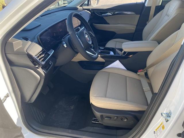 2024 Buick Envision Vehicle Photo in GOODYEAR, AZ 85338-1310