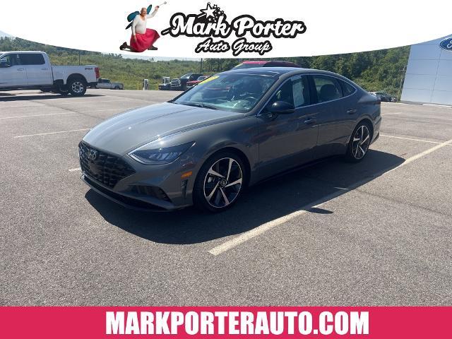 2022 Hyundai SONATA Vehicle Photo in Jackson, OH 45640-9766