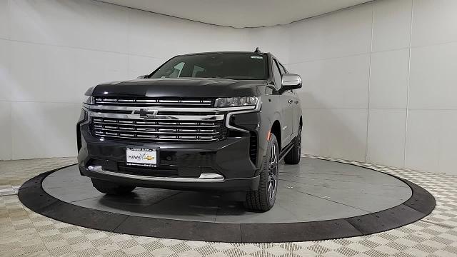 2024 Chevrolet Suburban Vehicle Photo in JOLIET, IL 60435-8135