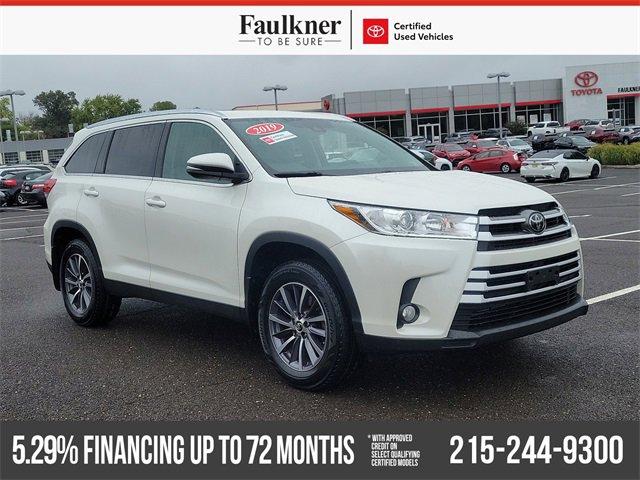 2019 Toyota Highlander Vehicle Photo in Trevose, PA 19053