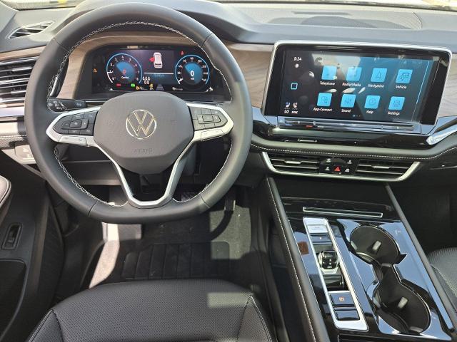 2024 Volkswagen Atlas Vehicle Photo in WEATHERFORD, TX 76087