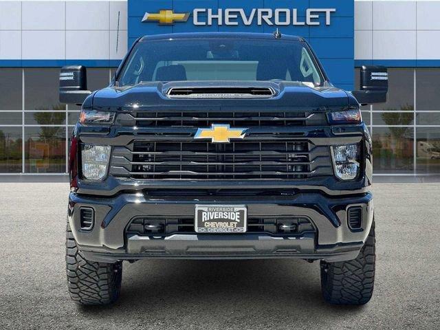 2024 Chevrolet Silverado 2500 HD Vehicle Photo in RIVERSIDE, CA 92504-4106