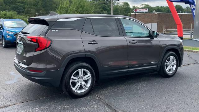 2020 GMC Terrain Vehicle Photo in MOON TOWNSHIP, PA 15108-2571