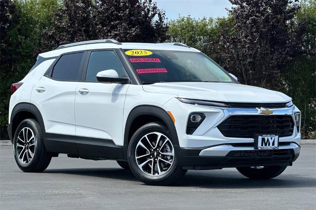 2025 Chevrolet Trailblazer Vehicle Photo in SALINAS, CA 93907-2500