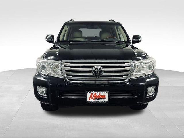 2015 Toyota Land Cruiser Vehicle Photo in MEDINA, OH 44256-9631