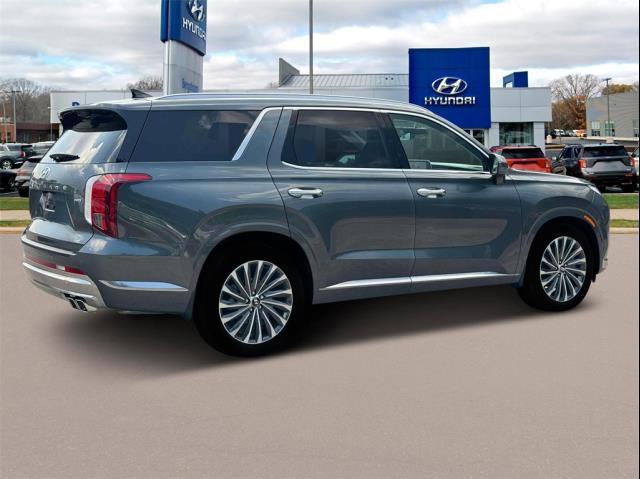 2025 Hyundai PALISADE Vehicle Photo in Green Bay, WI 54304