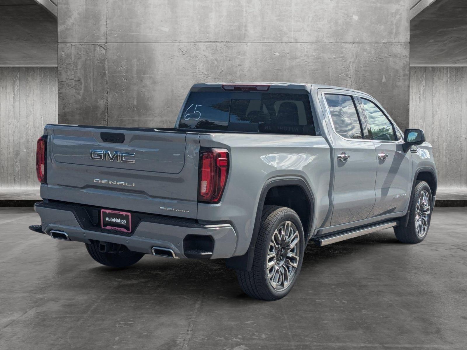 2024 GMC Sierra 1500 Vehicle Photo in LONE TREE, CO 80124-2750