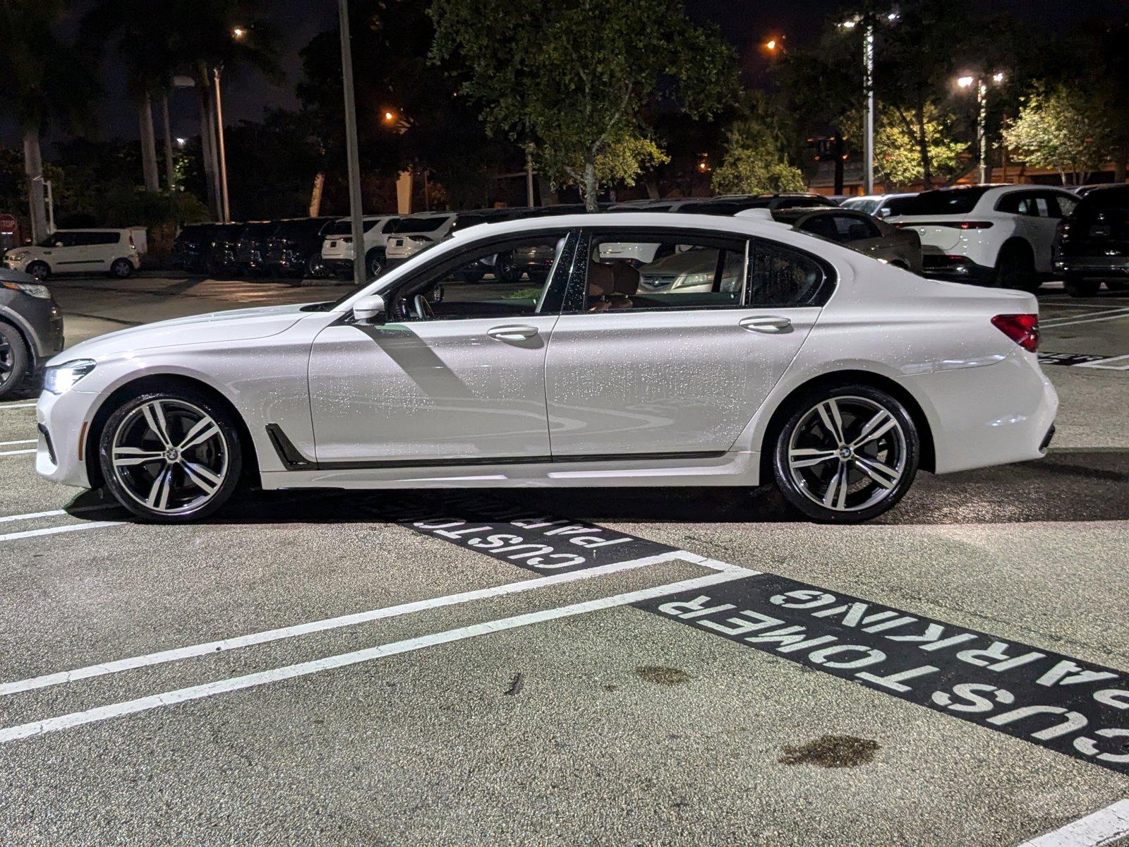 2019 BMW 740i Vehicle Photo in Miami, FL 33169