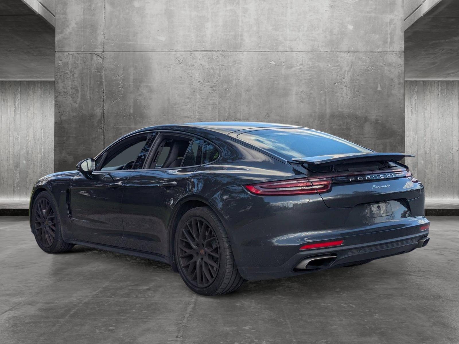 2019 Porsche Panamera Vehicle Photo in Sarasota, FL 34231