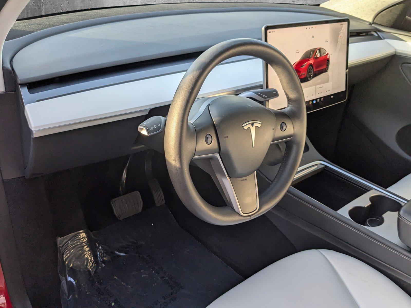 2023 Tesla Model Y Vehicle Photo in Miami, FL 33169