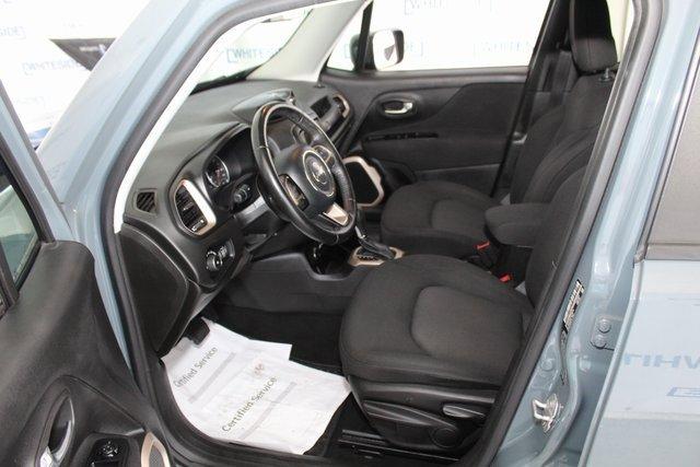 2017 Jeep Renegade Vehicle Photo in SAINT CLAIRSVILLE, OH 43950-8512