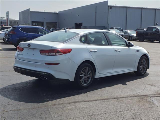 Used 2020 Kia Optima LX with VIN 5XXGT4L31LG388801 for sale in Springfield, IL