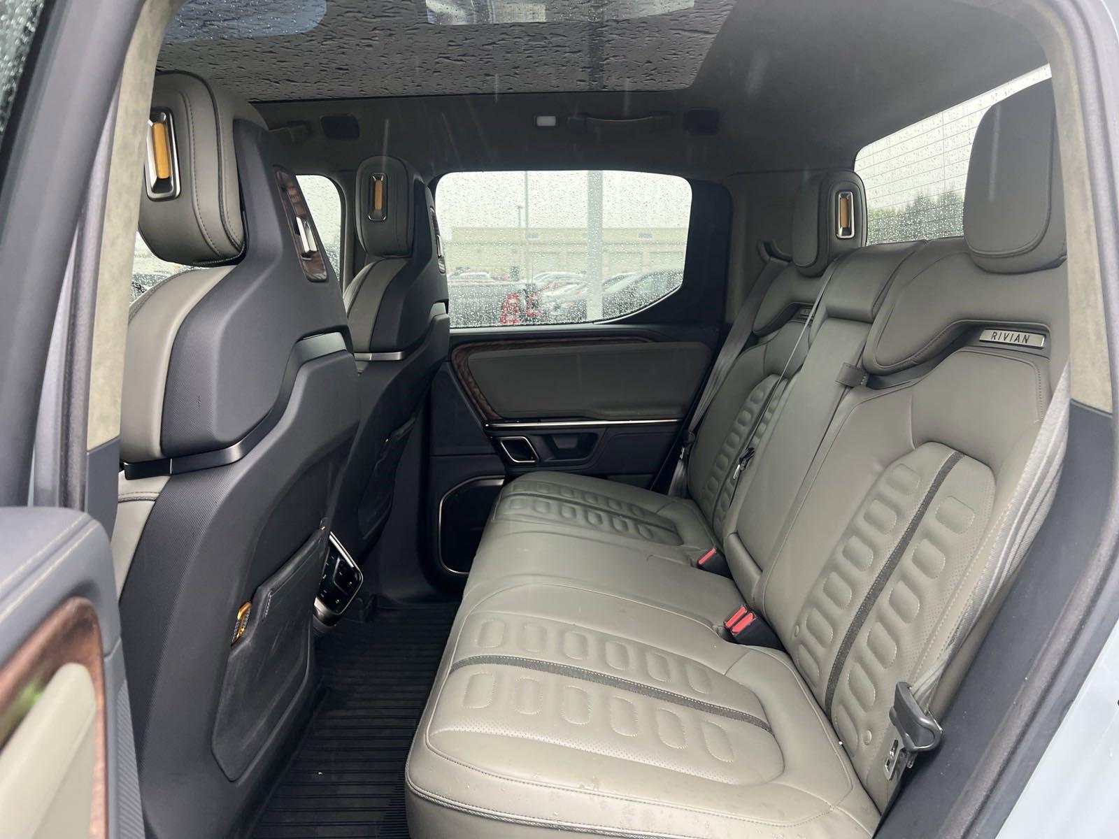 2022 Rivian R1T Vehicle Photo in Mechanicsburg, PA 17050-1707