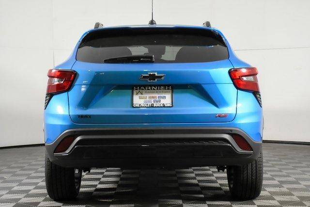 2025 Chevrolet Trax Vehicle Photo in PUYALLUP, WA 98371-4149