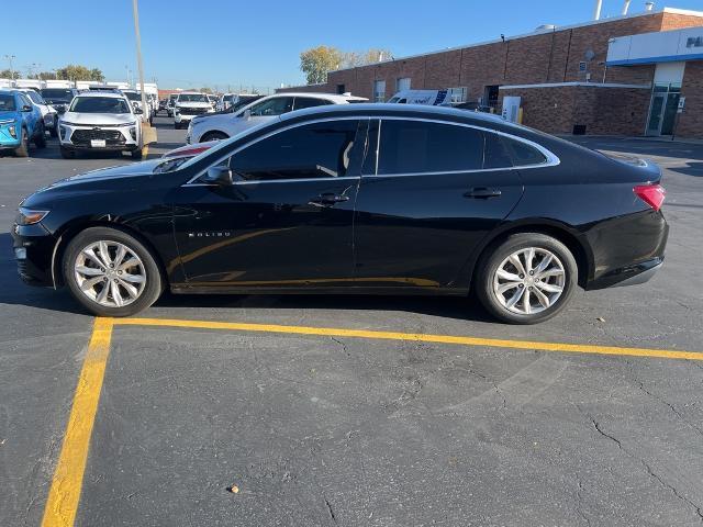 2021 Chevrolet Malibu Vehicle Photo in Plainfield, IL 60586