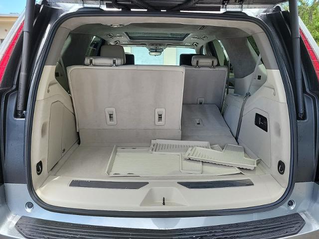 2023 Cadillac Escalade Vehicle Photo in POMPANO BEACH, FL 33064-7091