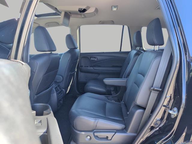 2020 Honda Pilot Vehicle Photo in Green Bay, WI 54304