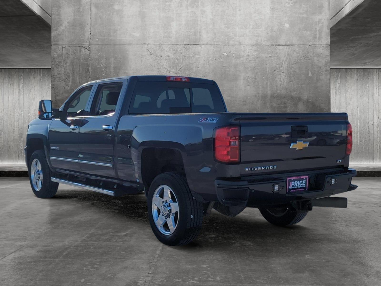 2015 Chevrolet Silverado 2500HD Built After Aug 14 Vehicle Photo in Ft. Myers, FL 33907