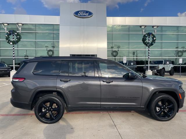 2022 Jeep Grand Cherokee L Vehicle Photo in Terrell, TX 75160